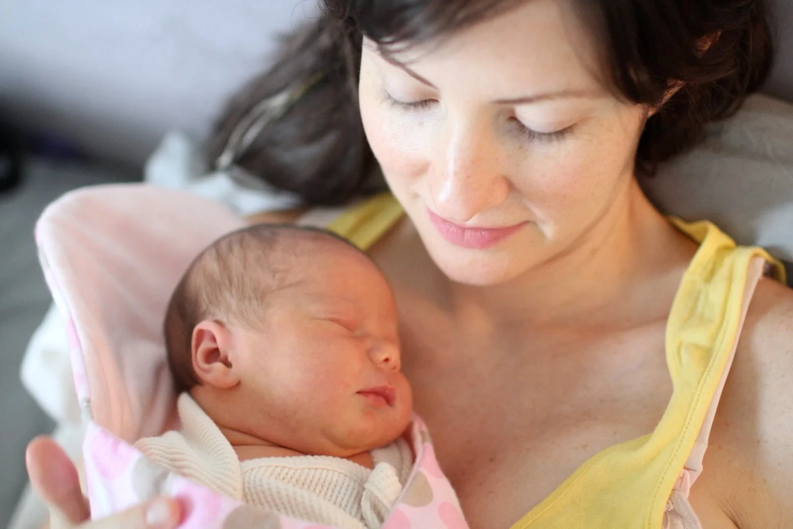How Natural Pain Relief During Childbirth Can Improve Your Birth Experience